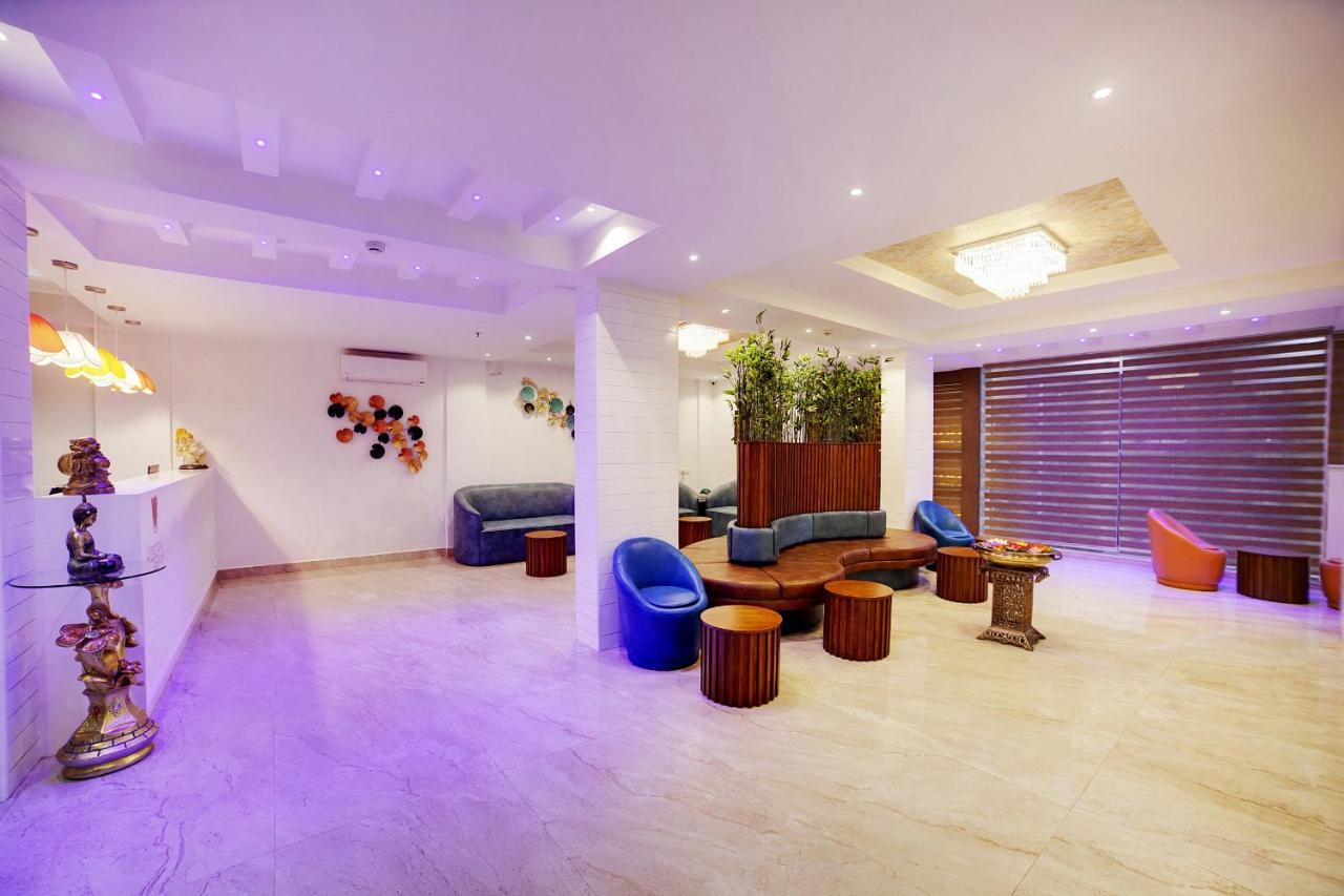 The Liverpool Blue Hotels Бангалор Екстериор снимка